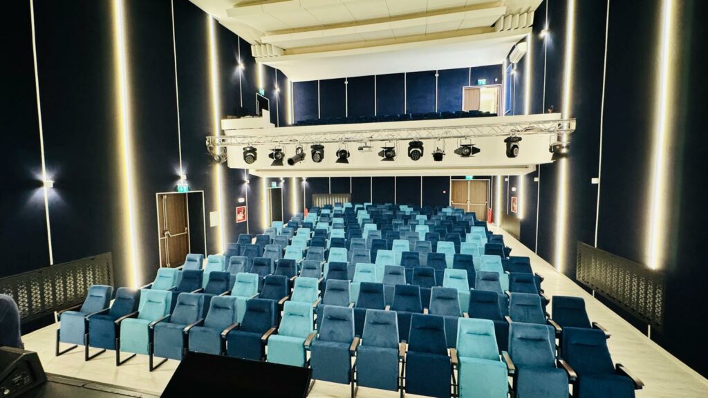 sala-club-snc-interior